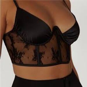 Meshki NWT corset Hattie satin lace top black XS crop top bustier sexy
